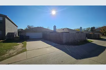 1941 Indian Lilac Drive, Lancaster, TX 75146 - Photo 18