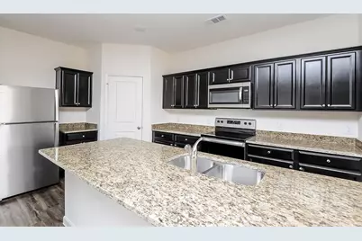 513 Scuttle Drive, Crowley, TX 76036 - Photo 4