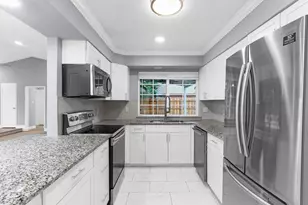 1425 Whitney Dr, Garland, TX 75040 - Photo 12