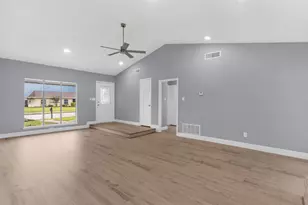 1425 Whitney Dr, Garland, TX 75040 - Photo 6