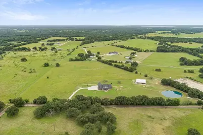 445 W Lcr 424, Groesbeck, TX 76642 - Photo 2