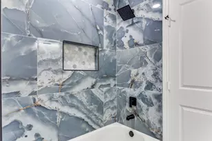 1420 Meadowlane Terrace, Fort Worth, TX 76112 - Photo 22