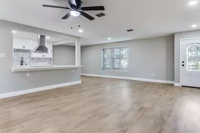 1420 Meadow Lane Terrace, Fort Worth, TX 76112 - Photo 6