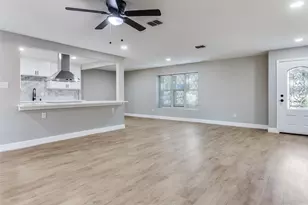 1420 Meadowlane Terrace, Fort Worth, TX 76112 - Photo 6