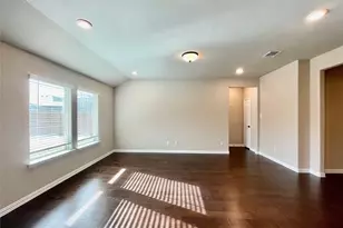 5112 Vly Frg Dr, Denton, TX 76207 - Photo 2