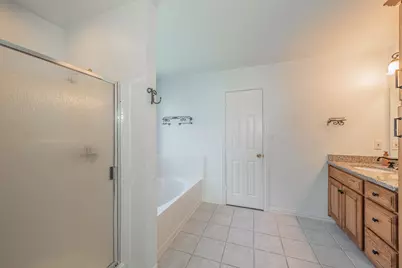 4425 Maple Shade Avenue, Sachse, TX 75048 - Photo 22