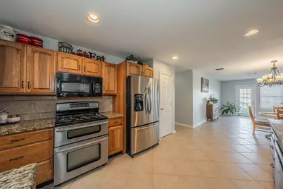 4425 Maple Shade Avenue, Sachse, TX 75048 - Photo 10