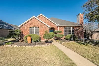 4425 Maple Shade Avenue, Sachse, TX 75048 - Photo 1