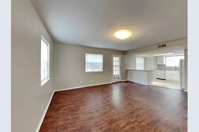 329 Deer Creek Road, Everman, TX 76140 - Photo 4