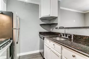 4525 Gilbert Ave, Dallas, TX 75219 - Photo 4