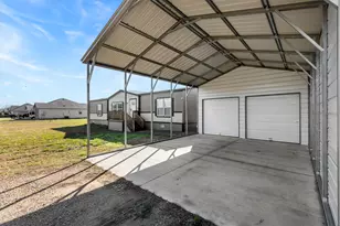 4932 Co Rd 4502, Commerce, TX 75428 - Photo 20