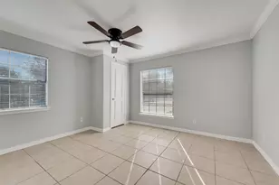 205 E Marguerita Dr, Garland, TX 75040 - Photo 10