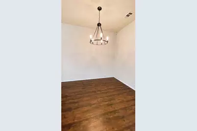 8209 Macgregor Drive, Arlington, TX 76002 - Photo 10