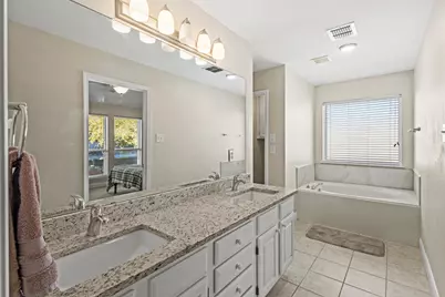 2716 Chatsworth Drive, Grapevine, TX 76051 - Photo 16