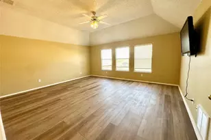 4009 Standridge Dr, The Colony, TX 75056 - Photo 8