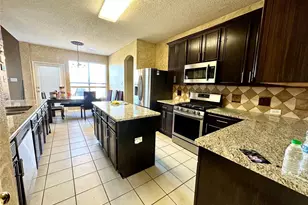 4009 Standridge Dr, The Colony, TX 75056 - Photo 2
