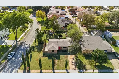 2776 Richland Avenue, Farmers Branch, TX 75234 - Photo 18