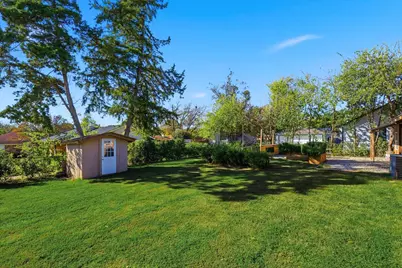 2776 Richland Avenue, Farmers Branch, TX 75234 - Photo 16