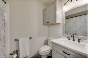 13240 Saratoga Ln, Balch Springs, TX 75180 - Photo 12