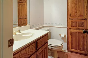 5202 Bradley Ln, Arlington, TX 76017 - Photo 24