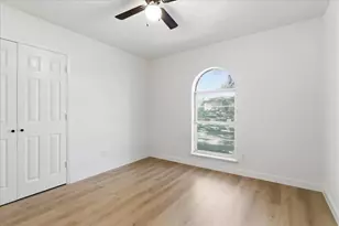 4333 Thicket Dr, Garland, TX 75043 - Photo 12