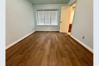 1925 Glen Hill Drive, Carrollton, TX 75007 - Photo 26