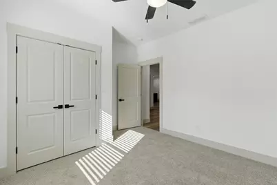 425 E Munson Street, Denison, TX 75021 - Photo 14