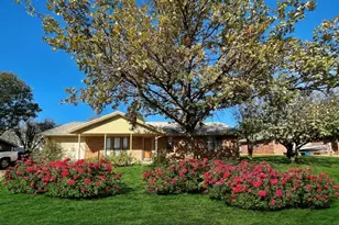 266 Old Spanish Trail, Valley View, TX 76272 - Photo 1