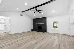 3848 Oak Haven Dr, Forest Hill, TX 76119 - Photo 8