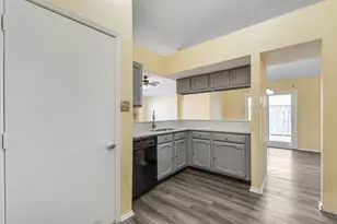 134 London Ln, Glenn Heights, TX 75154 - Photo 12