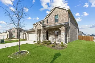 1008 Edgehurst Dr, Princeton, TX 75071 - Photo 2