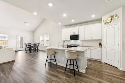 1008 Edgehurst Drive, Princeton, TX 75071 - Photo 4