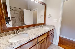 2918 Willow Ridge Cir, Granbury, TX 76049 - Photo 22