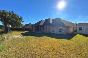 2918 Willow Ridge Cir, Granbury, TX 76049 - Photo 26