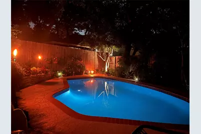 1719 Autumn Lane, Arlington, TX 76012 - Photo 38