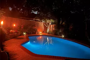 1719 Autumn Ln, Arlington, TX 76012 - Photo 38