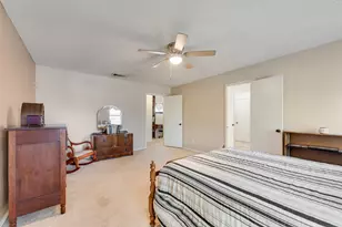 1719 Autumn Ln, Arlington, TX 76012 - Photo 28