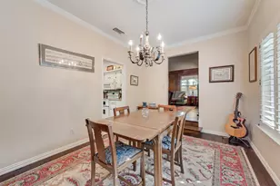 1719 Autumn Ln, Arlington, TX 76012 - Photo 10