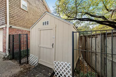 1719 Autumn Lane, Arlington, TX 76012 - Photo 40