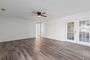 2500 Burnett Dr, Greenville, TX 75402 - Photo 12