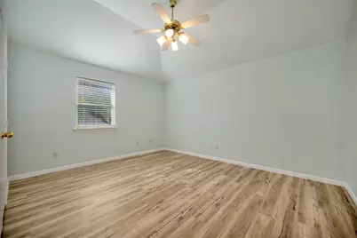 404 Parkmere Drive, Fort Worth, TX 76108 - Photo 18