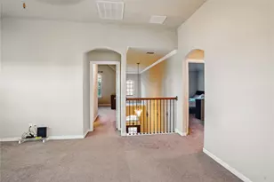 1001 Vineyard Dr, Euless, TX 76039 - Photo 22