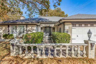 116 Montreal Drive, Hurst, TX 76054 - Photo 2