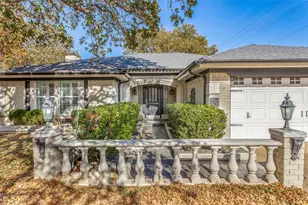 116 Montreal Dr, Hurst, TX 76054 - Photo 2