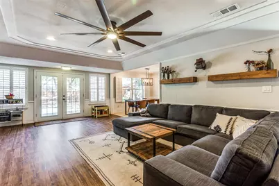 116 Montreal Drive, Hurst, TX 76054 - Photo 6