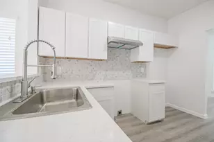 1114 Dandelion Dr, Mesquite, TX 75149 - Photo 2