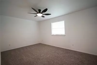 329 Linda Drive, Burleson, TX 76028 - Photo 10