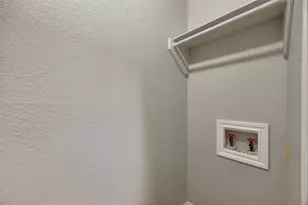 2724 Countryside Ln, Fort Worth, TX 76133 - Photo 16