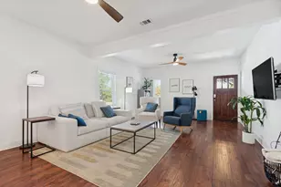 2844 S Adams St, Fort Worth, TX 76110 - Photo 4