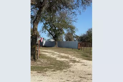 1056-1058 Ih 35 S, Abbott, TX 76621 - Photo 2